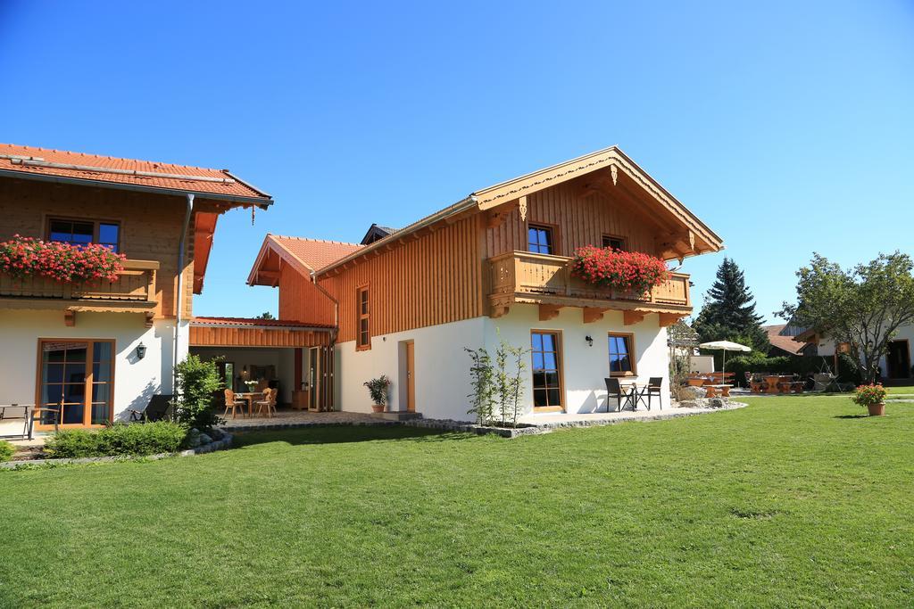 Pension Schweizerhaus Garni Weyarn Extérieur photo