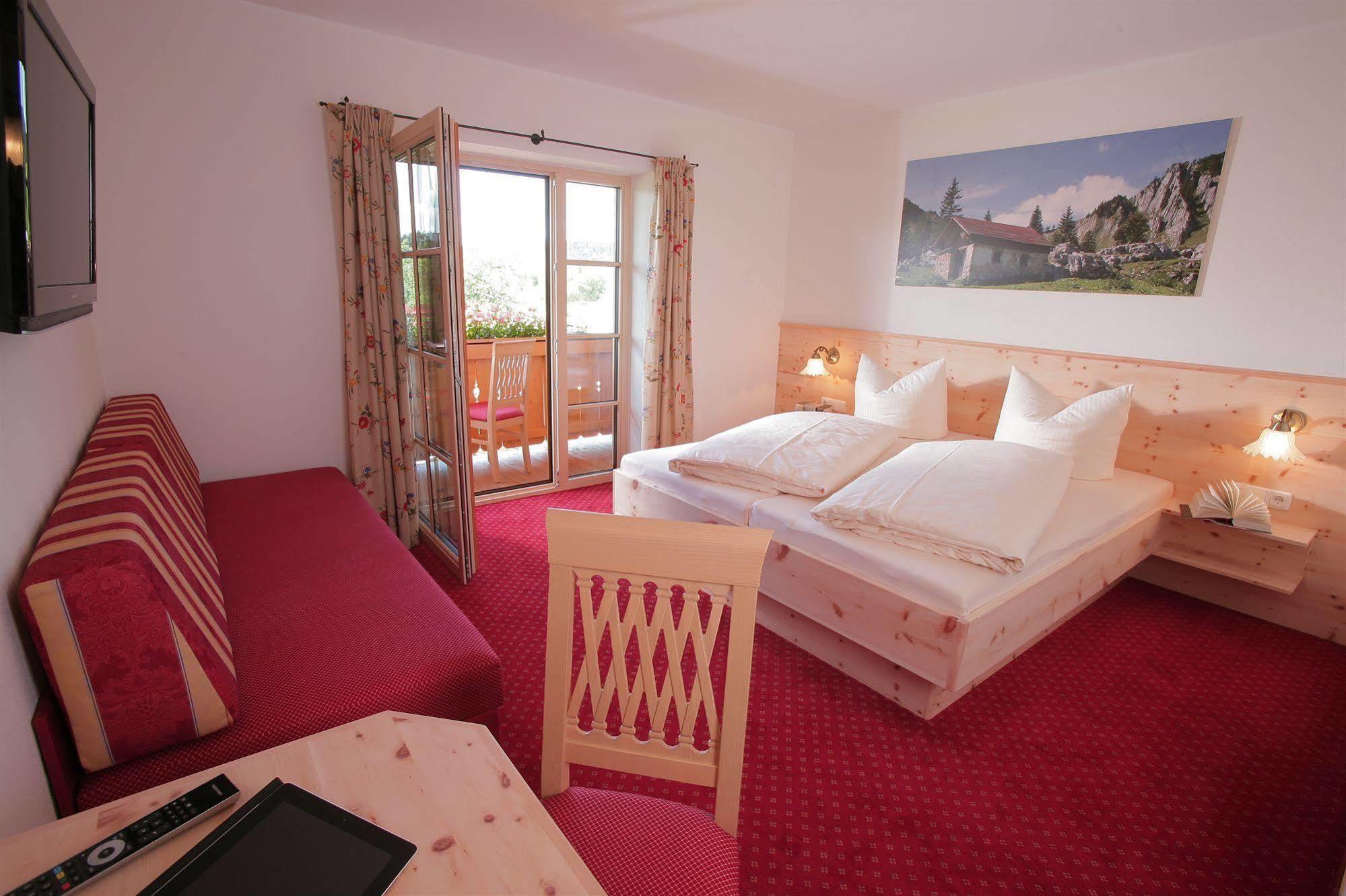 Pension Schweizerhaus Garni Weyarn Extérieur photo