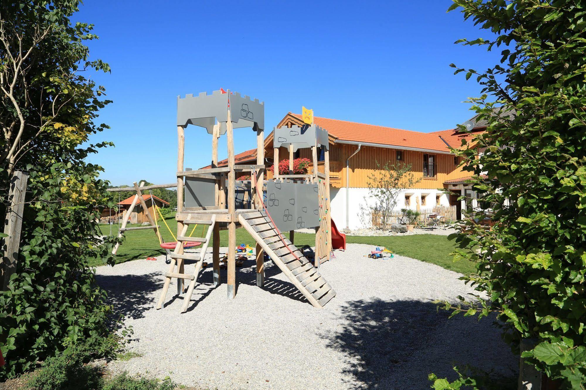 Pension Schweizerhaus Garni Weyarn Extérieur photo