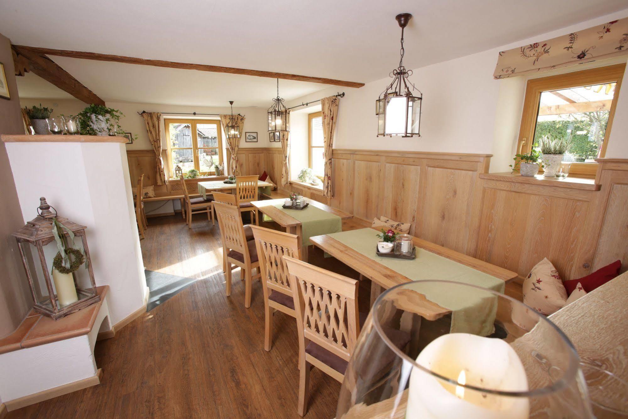 Pension Schweizerhaus Garni Weyarn Extérieur photo