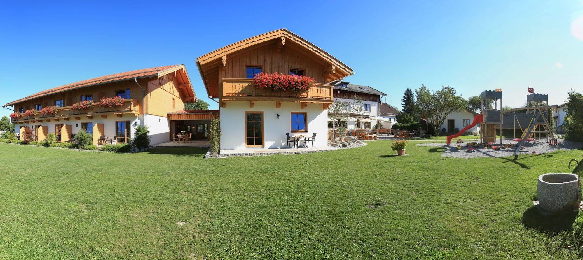 Pension Schweizerhaus Garni Weyarn Extérieur photo